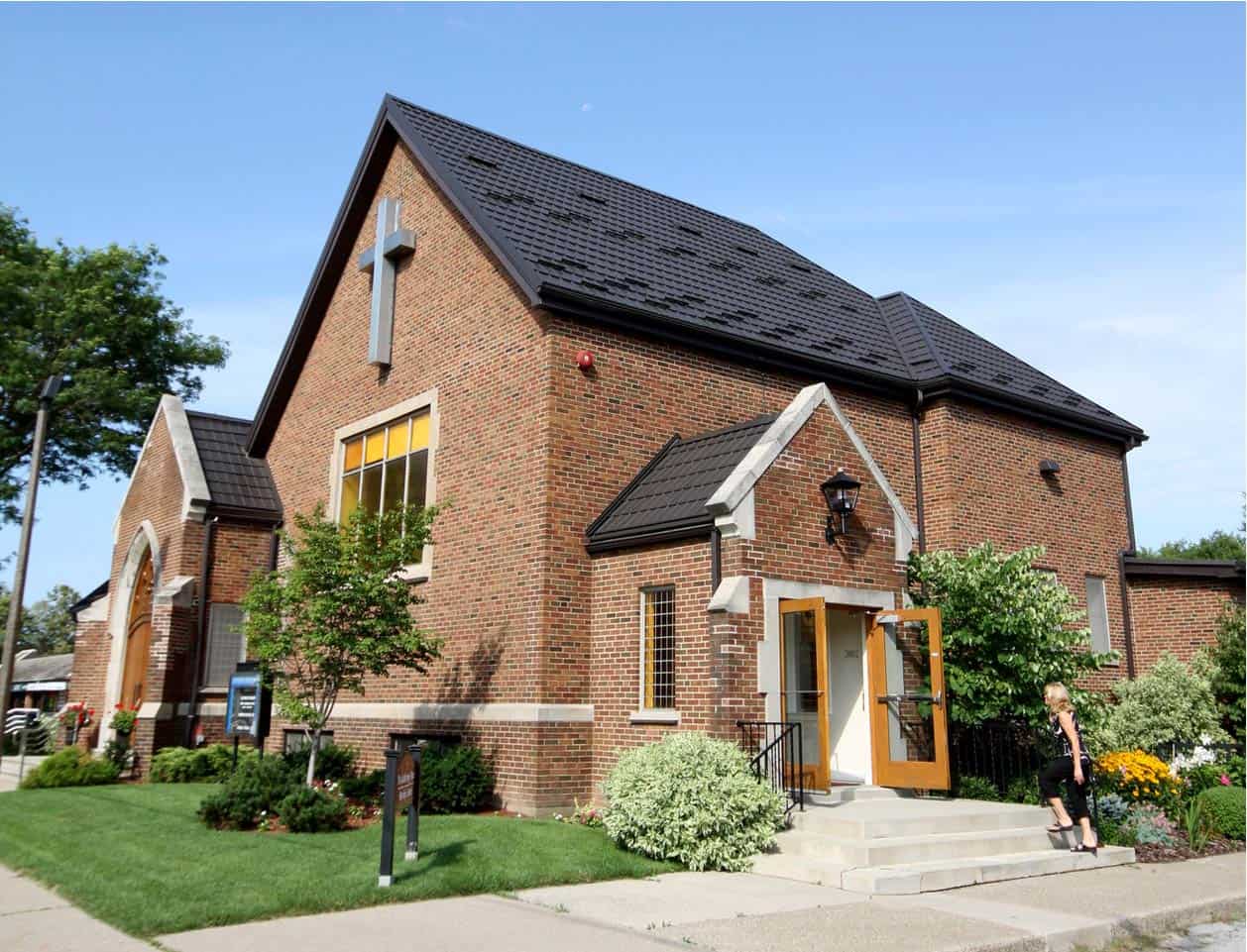 East Plains United Church exterior