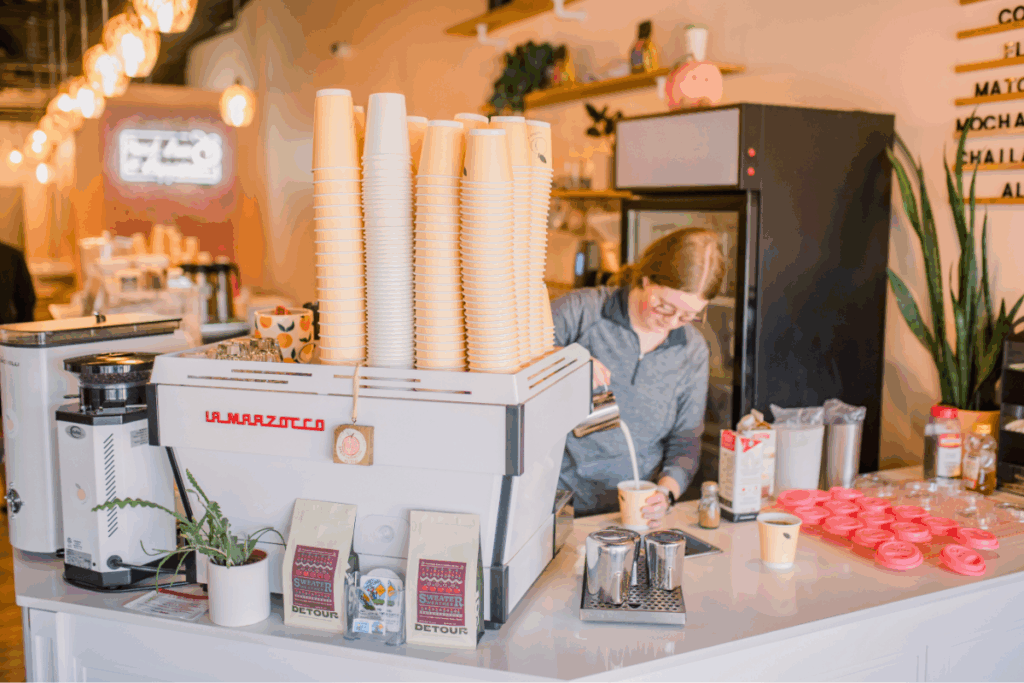 Café aux pêches