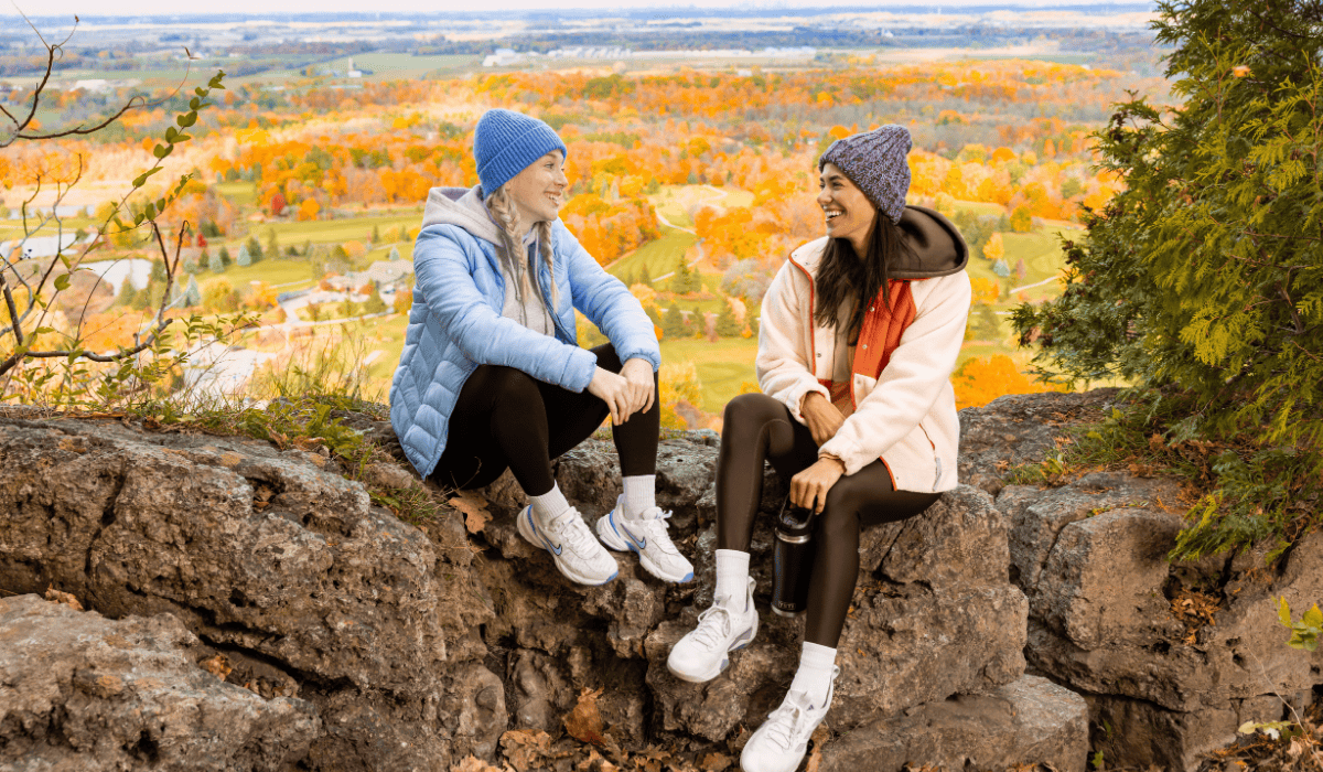 10 Best Places to See Fall Colours in Burlington 
